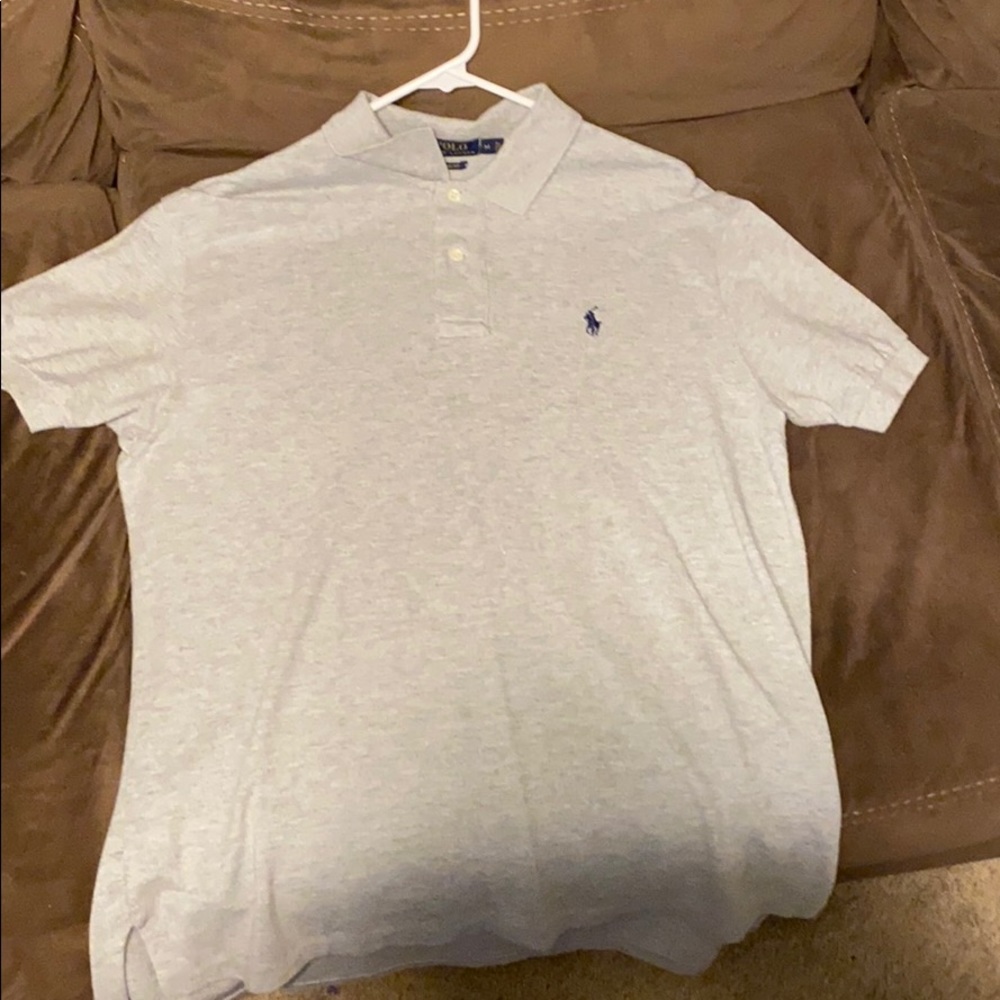 Polo tee- shirt